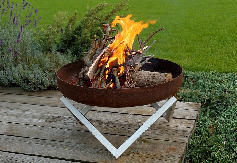 Outdoor furniture & BBQ
products